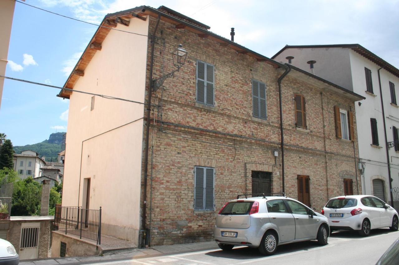 Mini Appartamento "Il Nido Del Picchio" อัสโกลีปิเชโน ภายนอก รูปภาพ