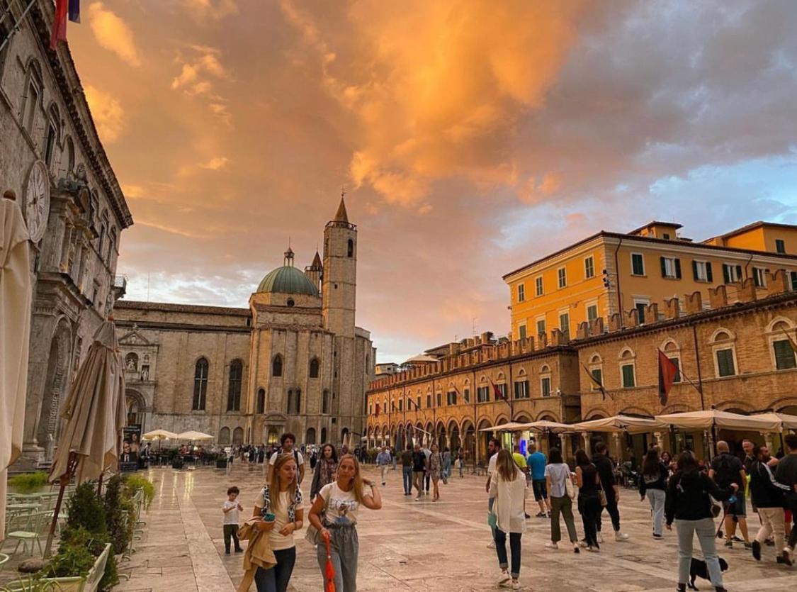 Mini Appartamento "Il Nido Del Picchio" อัสโกลีปิเชโน ภายนอก รูปภาพ